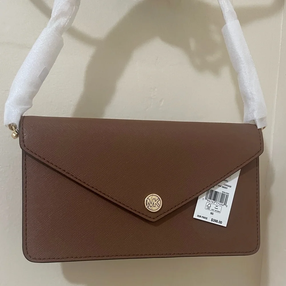 Michael Kors Jet Set Travel Sm Flo Pkt Env Crossbody bag
